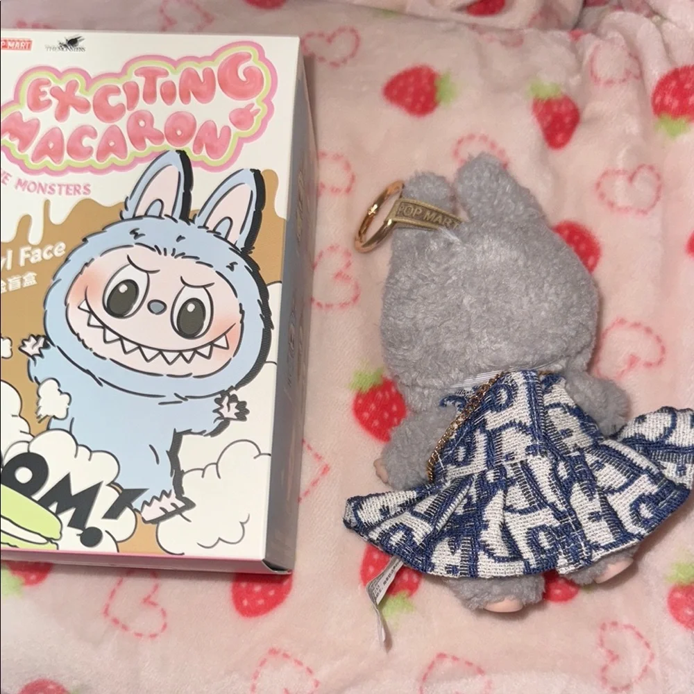 Authentic Labubu (sesame bean)-Exciting Macron The Monsters - Picture 3 of 6